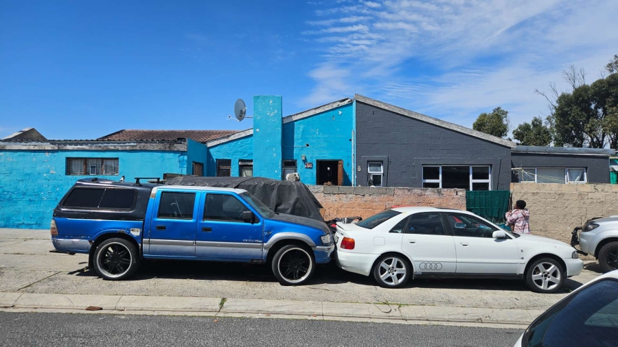 3 Bedroom Property for Sale in Rocklands Western Cape